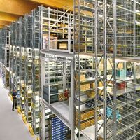 Regalsysteme-Bühnen-07_26_12