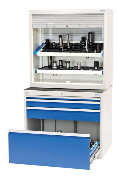 IBLG HP2016_11_002 CNC-Schrank mit Rollo   Laden
